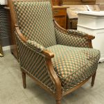 895 2212 ARMCHAIR